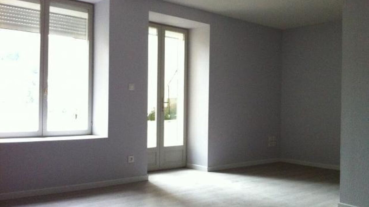 appartement 3 pièces 83 m2 à louer à Thiers (63300)