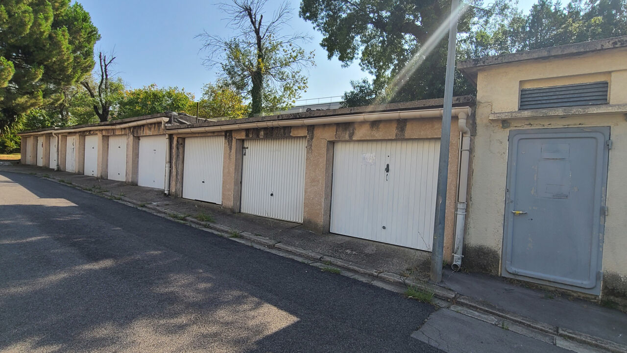 garage  pièces 15 m2 à vendre à Montpellier (34080)