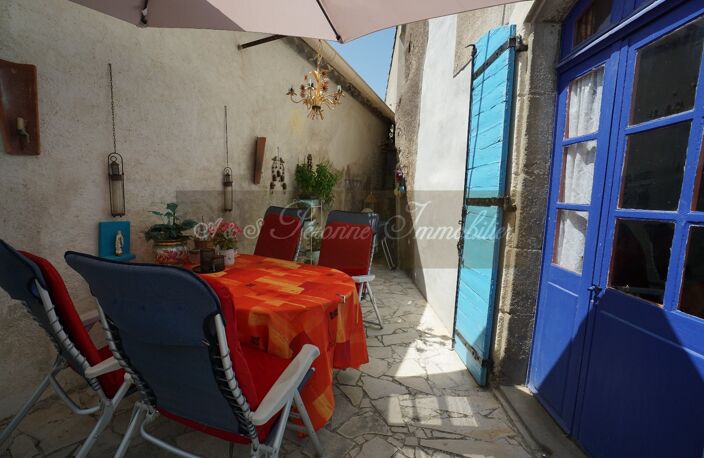 Maison en pierre — photo 2