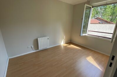 location appartement 803 € CC /mois à proximité de Saint-Genis-Laval (69230)