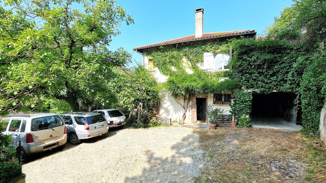 maison 12 pièces 198 m2 à vendre à Cahors (46000)