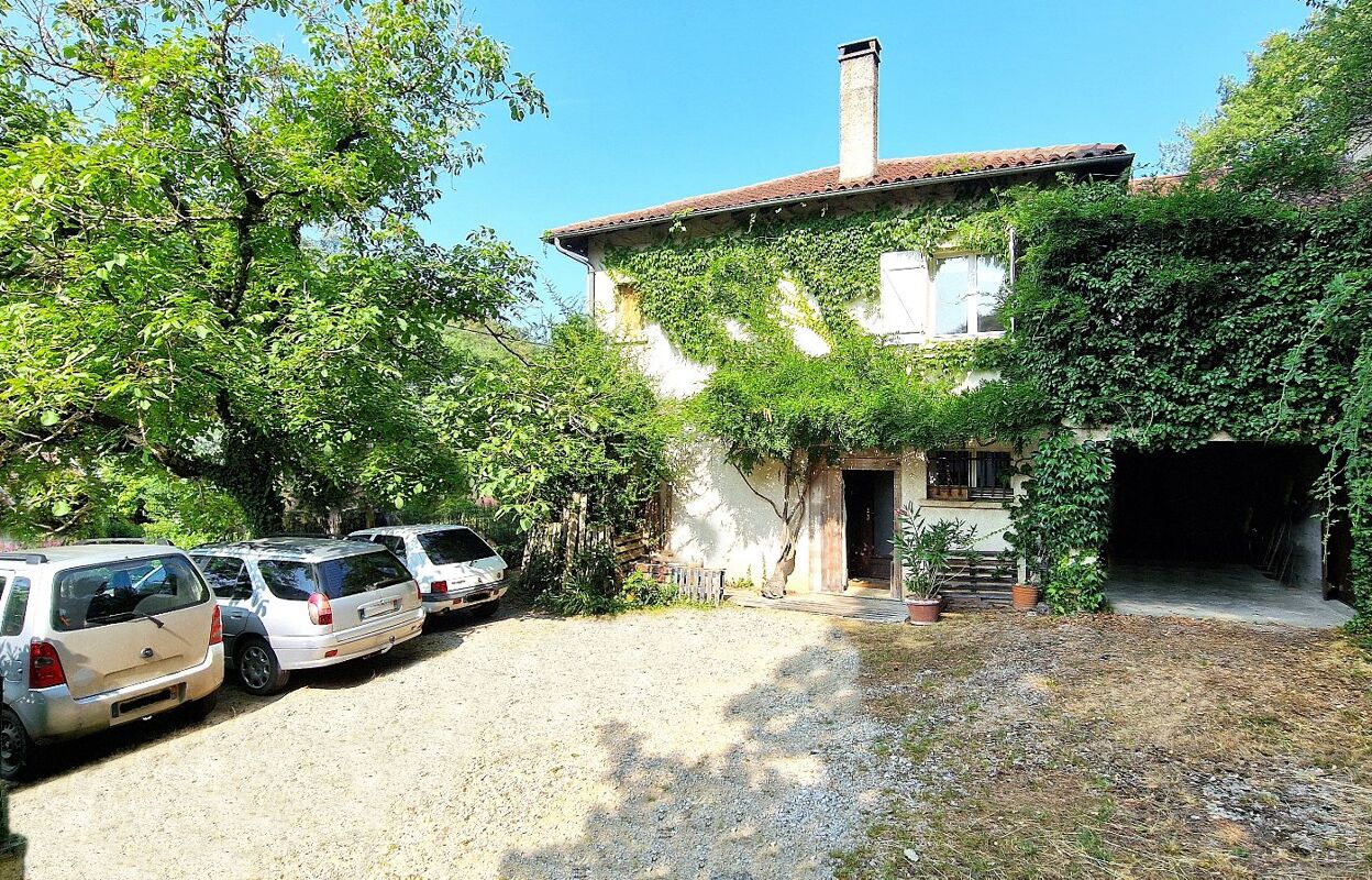 maison 12 pièces 198 m2 à vendre à Cahors (46000)