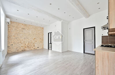 location appartement 581 € CC /mois à proximité de Sanilhac-Sagriès (30700)