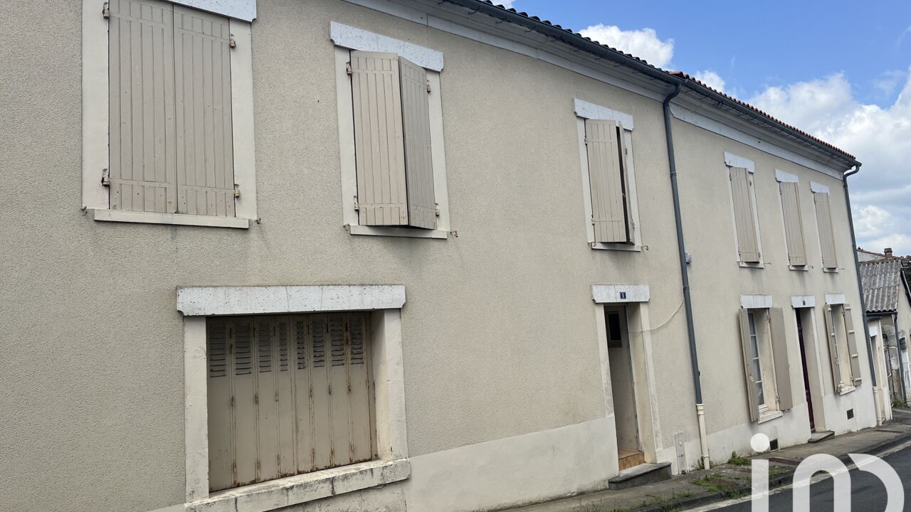 maison 9 pièces 212 m2 à vendre à Archiac (17520)