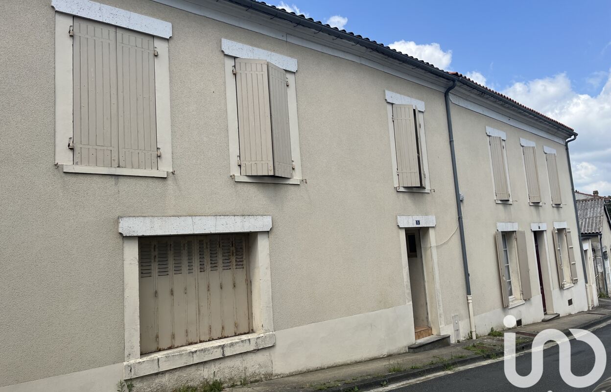 maison 9 pièces 212 m2 à vendre à Archiac (17520)