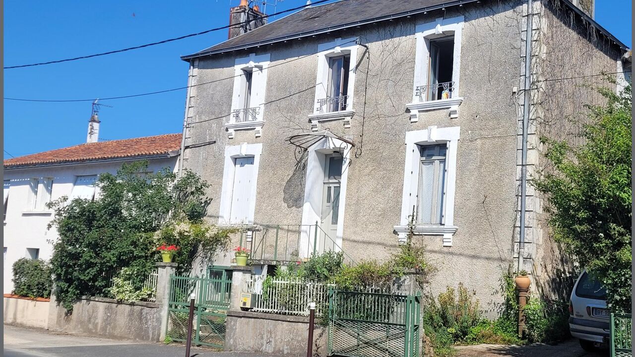 maison 8 pièces 190 m2 à vendre à Le Tallud (79200)