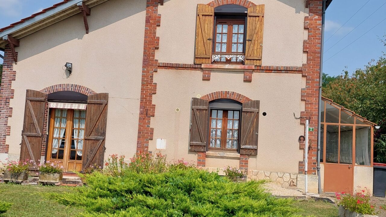 maison 4 pièces 105 m2 à vendre à Triguères (45220)