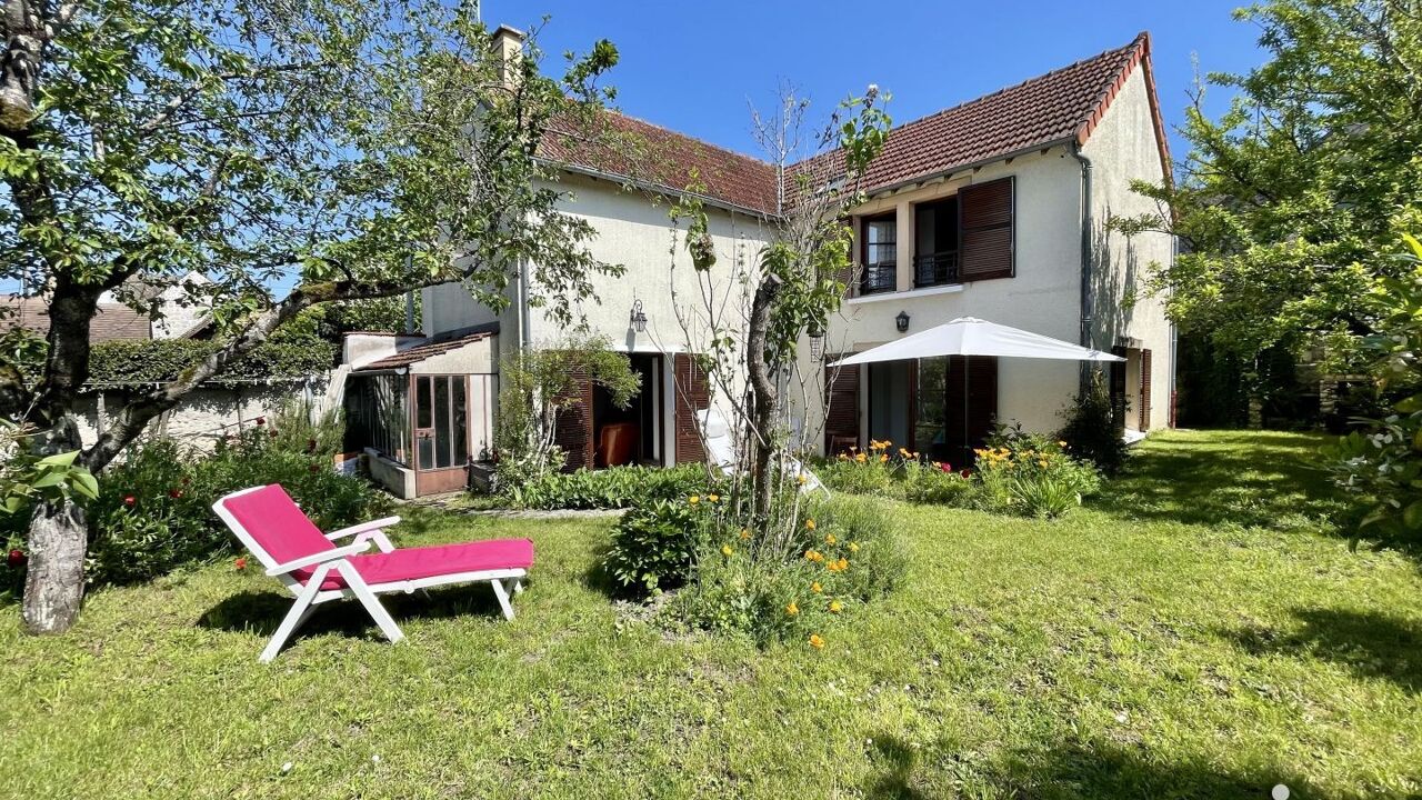 maison 8 pièces 159 m2 à vendre à La Ferté-Alais (91590)