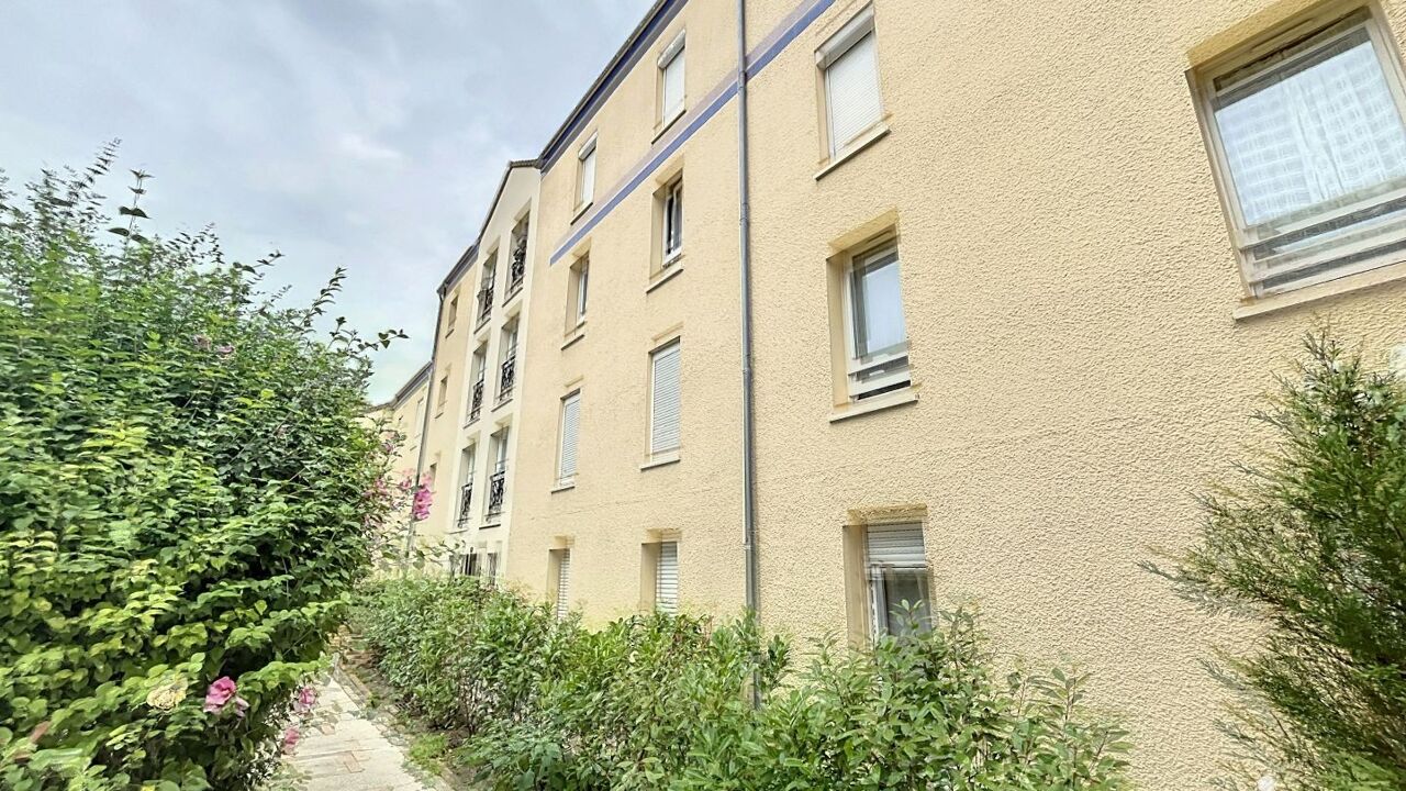 appartement 5 pièces 94 m2 à vendre à Montmagny (95360)