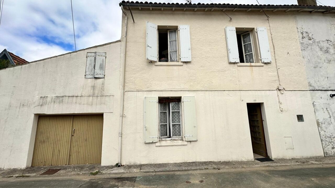 maison 4 pièces 75 m2 à vendre à Saintes (17100)