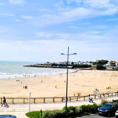 Appartement 3 pièces 668600 €