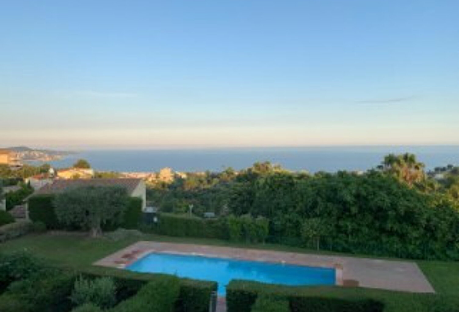 Appartement de 24.85m2 avec terrasse en location à Nice (06) — photo 1