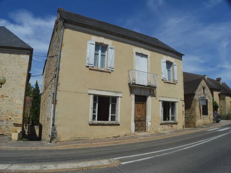 Maison de bourg de 7 pièces principales — photo 1