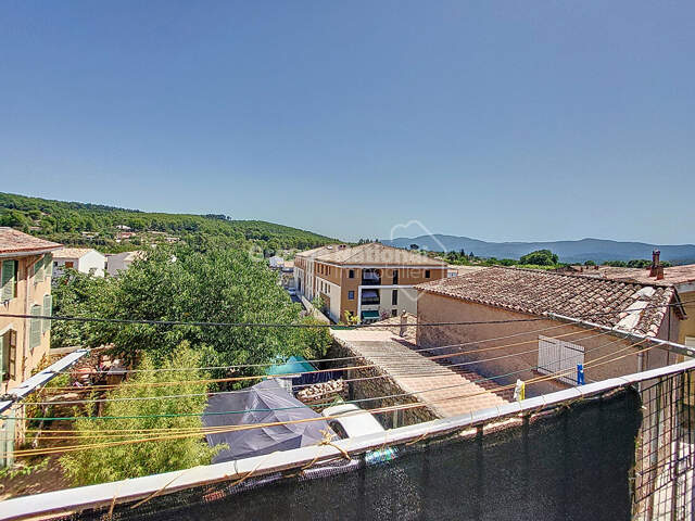 Appartement 3 pièces à vendre à Carnoules — photo du bien