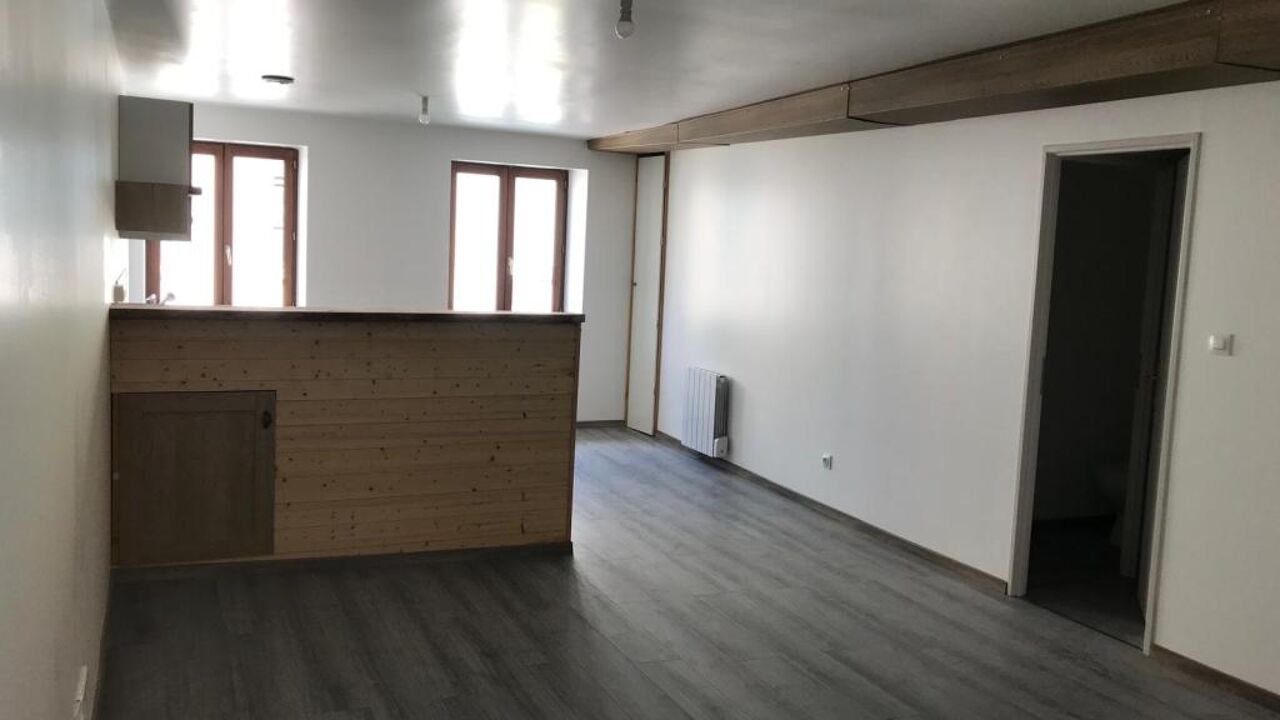 appartement 2 pièces 45 m2 à louer à Thizy (69240)