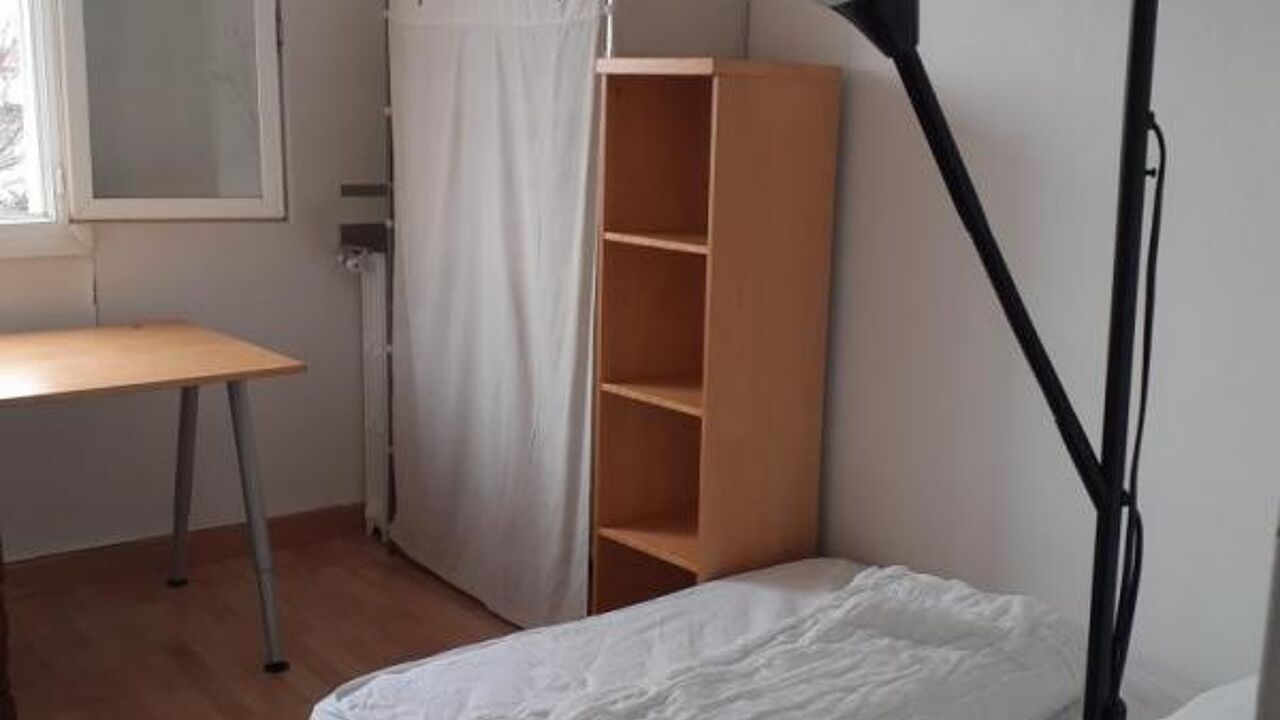 appartement 1 pièces 10 m2 à louer à Ivry-sur-Seine (94200)