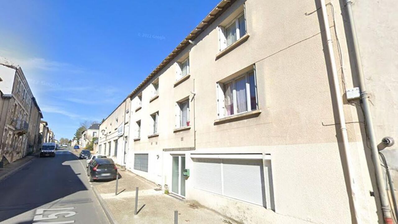 immeuble  pièces 182 m2 à vendre à Migné-Auxances (86440)