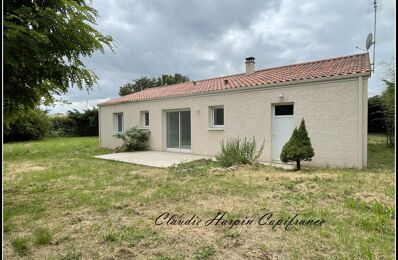 vente maison 142 000 € à proximité de La Forêt-sur-Sèvre (79380)