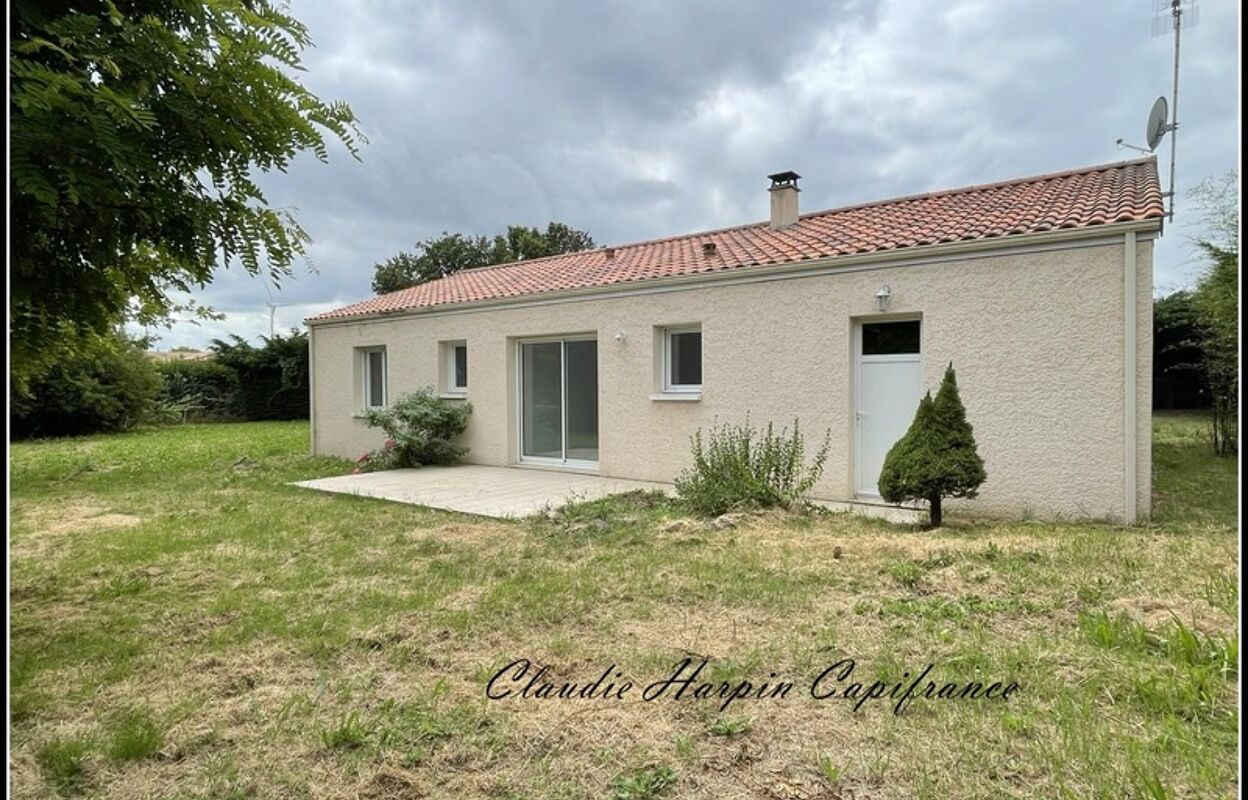 maison 5 pièces 81 m2 à vendre à Neuvy-Bouin (79130)