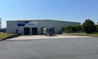 Local industriel  3150 m² à louer à Coquelles (62231)
