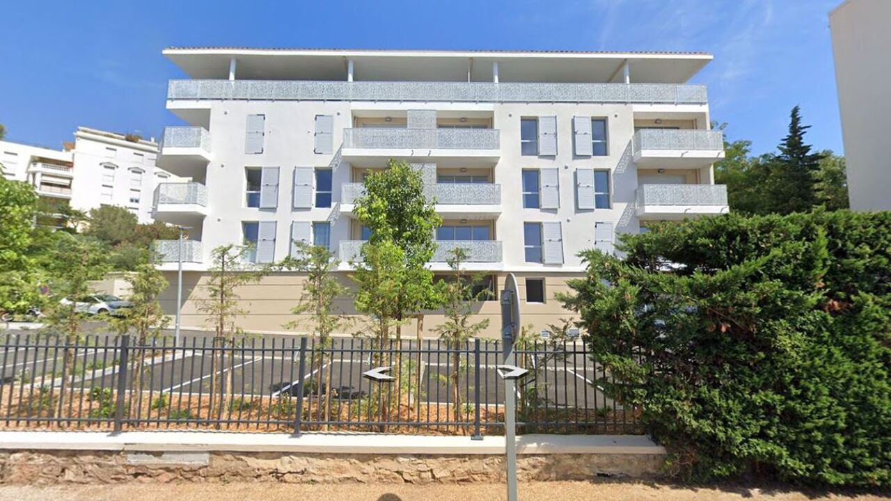 appartement 2 pièces 39 m2 à louer à Hyères (83400)