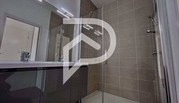 Appartement 5 pièces  à louer Bezannes 51430