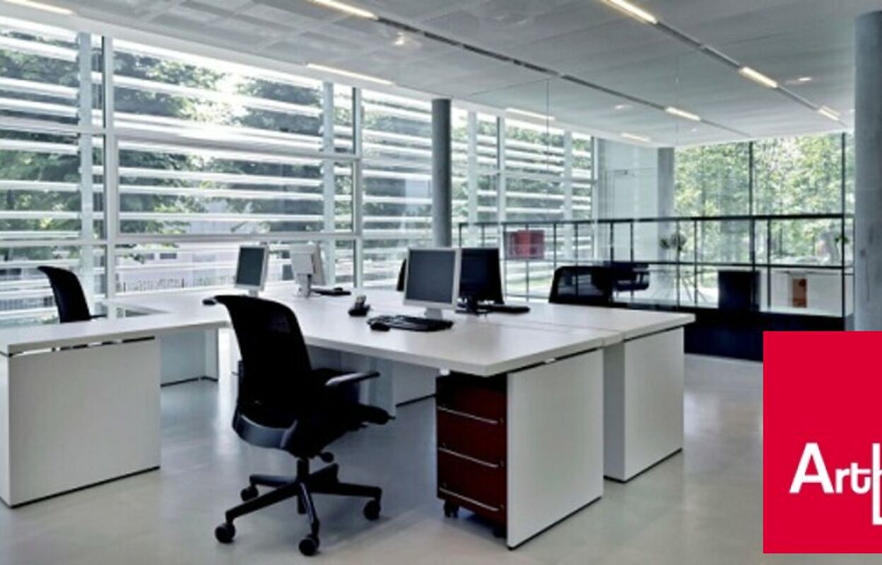 bureau  pièces 180 m2 à louer à Bidart (64210)