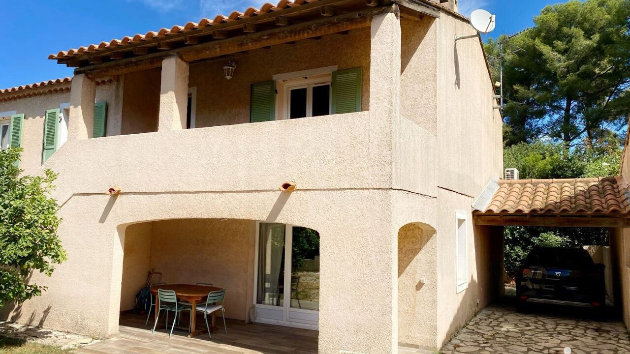 maison 8 pièces 200 m2 à vendre à Six-Fours-les-Plages (83140)