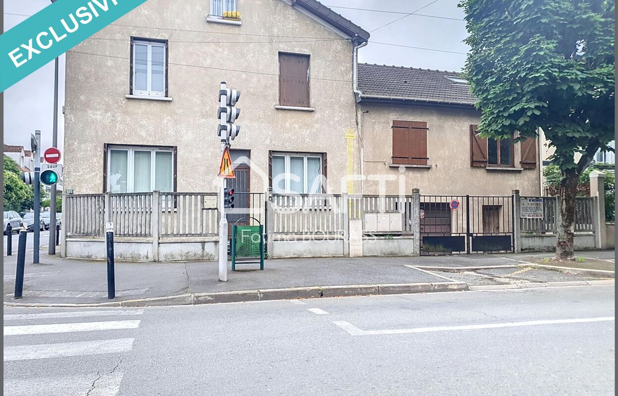 maison 11 pièces 227 m2 à vendre à Aulnay-sous-Bois (93600)