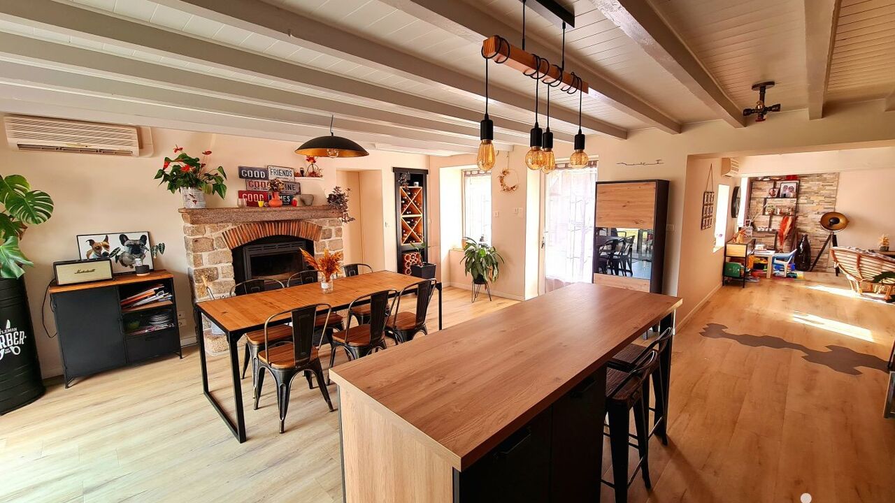 maison 5 pièces 134 m2 à vendre à Vieillevigne (44116)