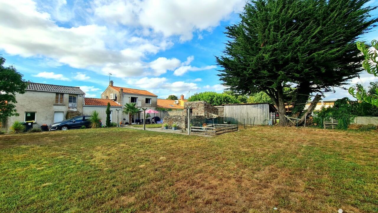 maison 5 pièces 134 m2 à vendre à Vieillevigne (44116)