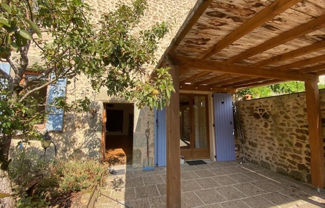 maison 4 pièces 154 m2 à vendre à Pressignac (16150)