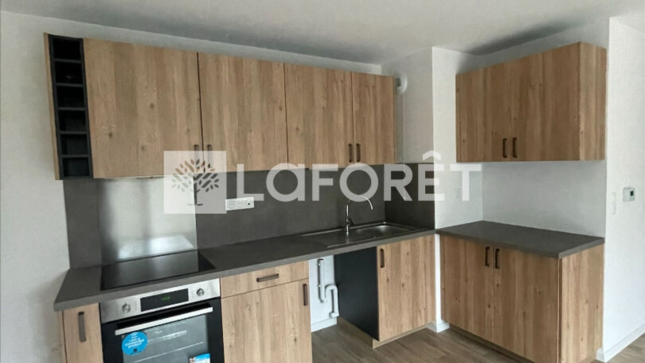 appartement 3 pièces 61 m2 à louer à Valenciennes (59300)