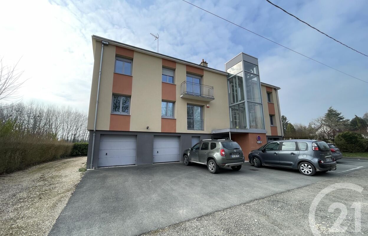 immeuble  pièces  m2 à vendre à Pellevoisin (36180)