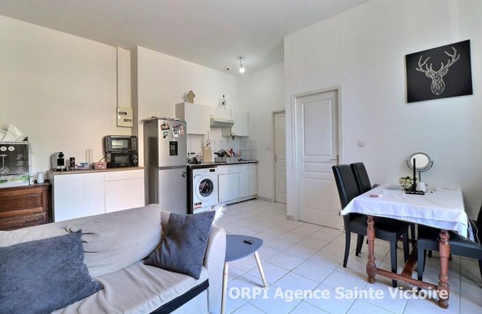 Appartement type 2 - loué - Pont de Joux — photo 2