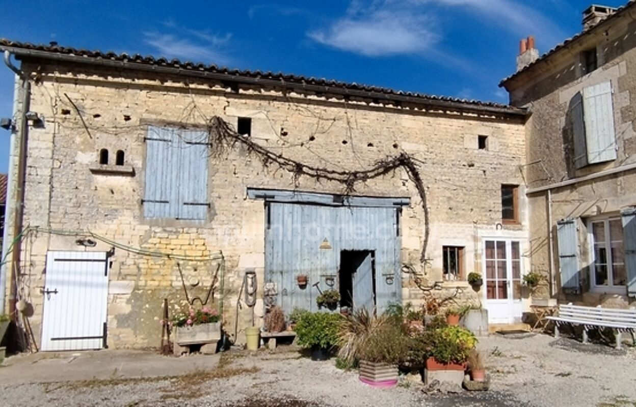 maison 5 pièces 168 m2 à vendre à Courcôme (16240)