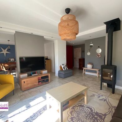 Maison 6 pièces 156 m²