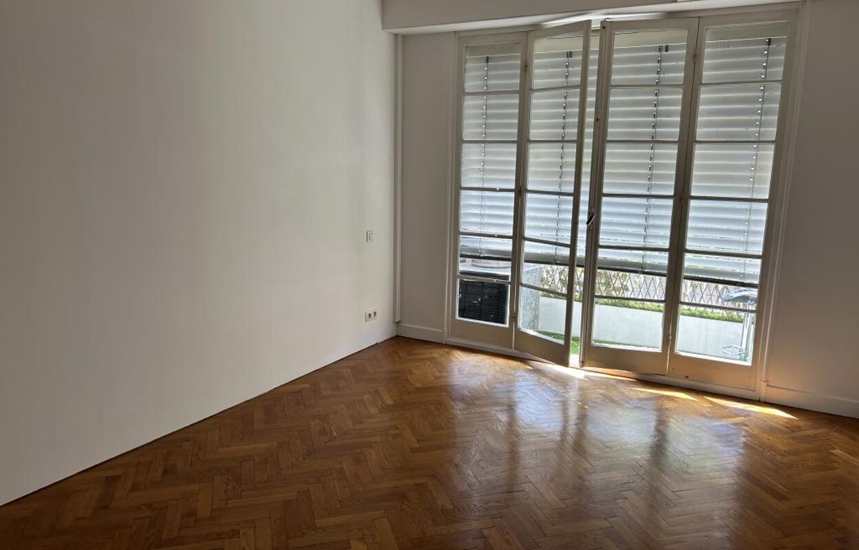 appartement 2 pièces 45 m2 à louer à Nice (06000)