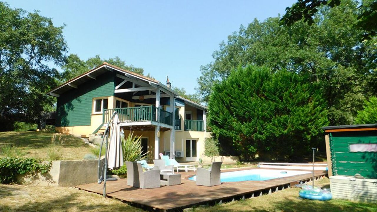 maison 8 pièces 201 m2 à vendre à Bourgnac (24400)