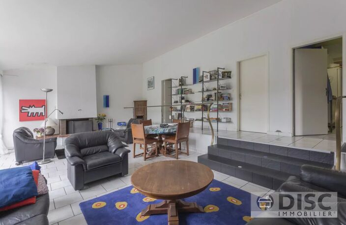 Maison de plain-pied avec vue et parcelle en bordure de rivière. — photo 5