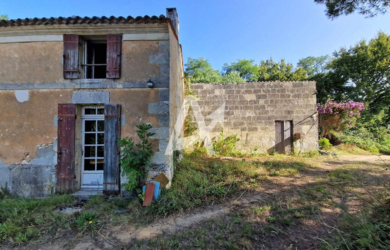 maison 3 pièces 96 m2 à vendre à Bourg (33710)