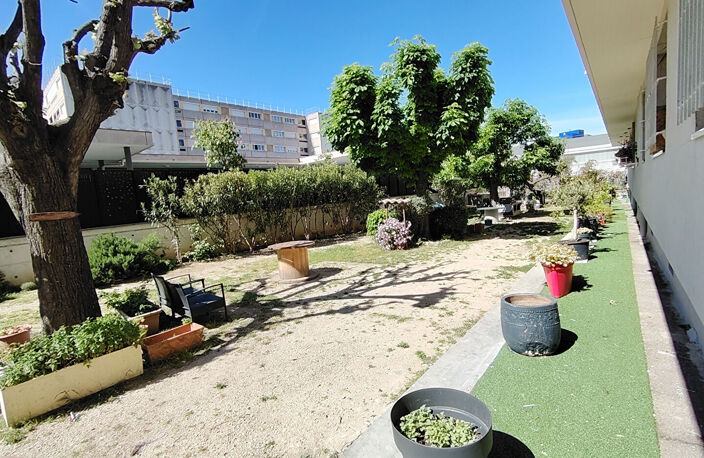 A VENDRE MARSEILLE 13004 CHARTREUX ST JUST BEAUREGARD APPARTEMENT TYPE 4 T4 4 PIECES BALCON CAVE PARKING JARDIN — photo 2