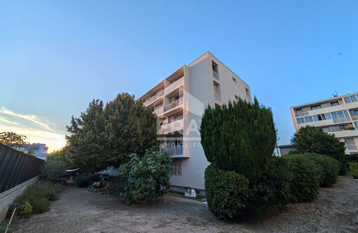 A VENDRE MARSEILLE 13004 CHARTREUX ST JUST BEAUREGARD APPARTEMENT TYPE 4 T4 4 PIECES BALCON CAVE PARKING JARDIN — photo 3