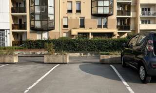 Garage   m² à louer à Reims (51100)