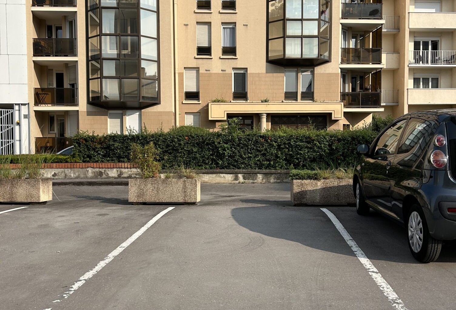 PLACE DE PARKING — photo 1