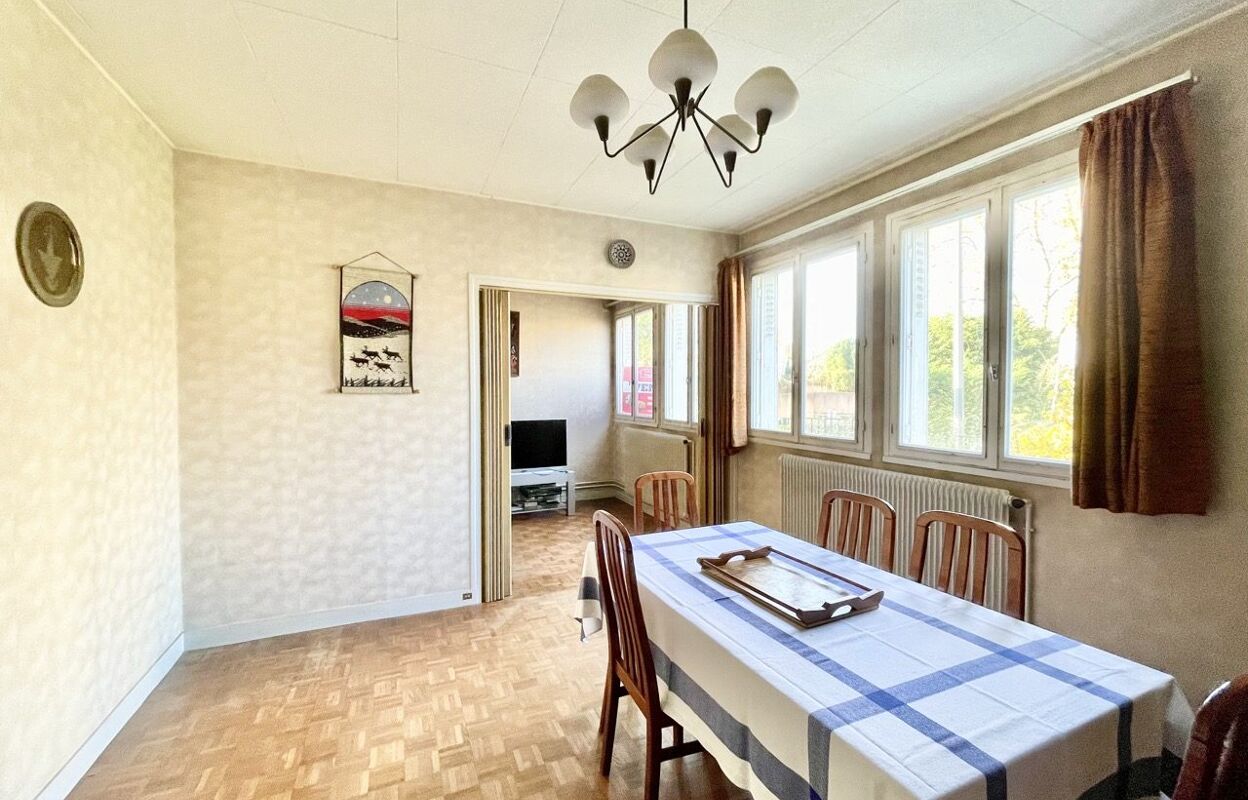 appartement 4 pièces 79 m2 à vendre à Châtillon (92320)