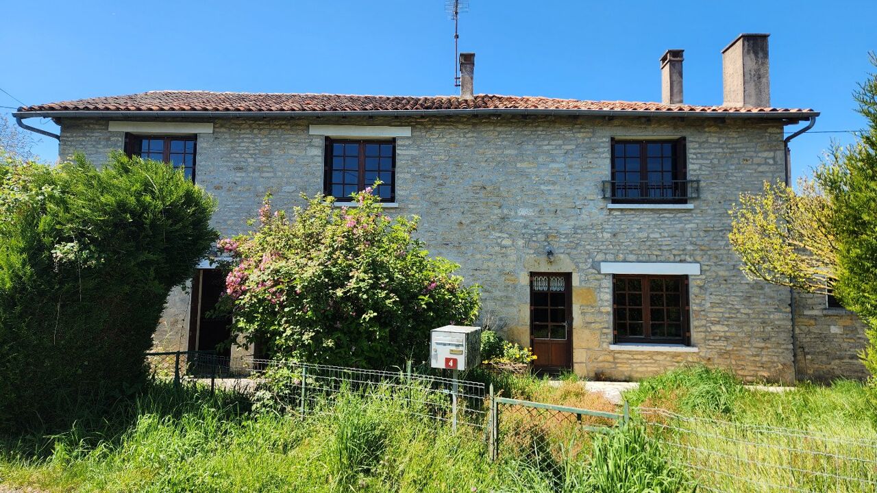 maison 9 pièces 301 m2 à vendre à Chatain (86250)