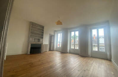 PAU, charmant T4 (130 m²) en centre ville — photo du bien