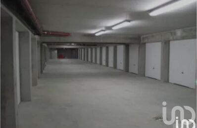 vente garage 59 900 € à proximité de Paris 9 (75009)