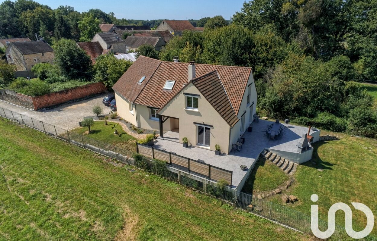 maison 9 pièces 215 m2 à vendre à Le Châtelet-en-Brie (77820)